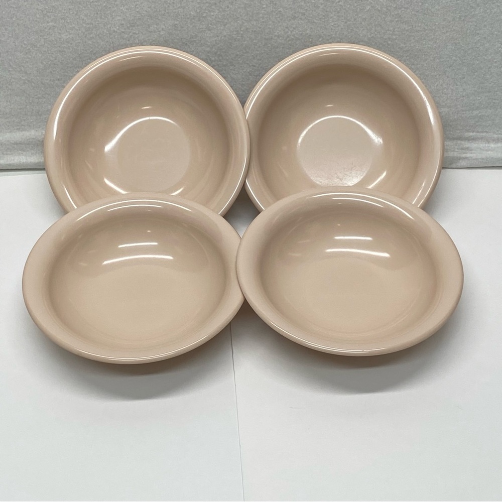 Tupperware Melamine Pink/Salmon Cereal Soup Bowls Vintage Farmhouse Set of 4